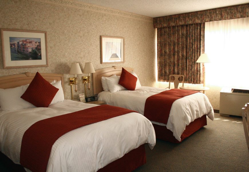 Travel startup offers half-price hotel deals if you’re willing to share with a stranger Travel startup offers half-price hotel deals if you’re willing to share with a stranger
